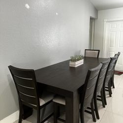 Dining Table Set 