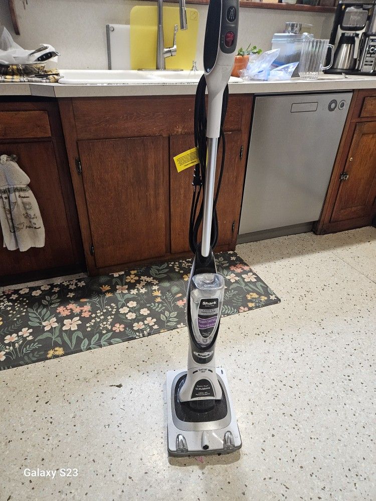 Shark Sonic Duo Floor Scrubber
