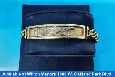 Cuban Link Bracelet - Yellow Gold 10k (.417) 53 grams 8 inch