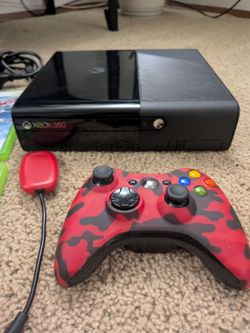 Xbox 360 w/6 games and wireless controller