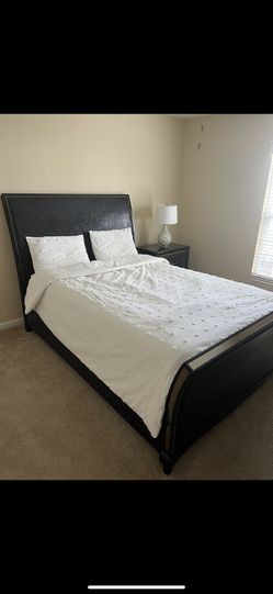 7 Piece Bedroom Furniture Set