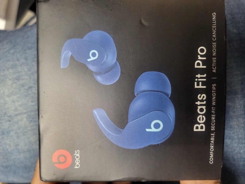 Beats Fit Pro - True Wireless Noise Cancelling Earbuds - Apple H1 Headphone Chip, Compatible with Apple & Android, Class 1 Bluetooth, Built-in Microph