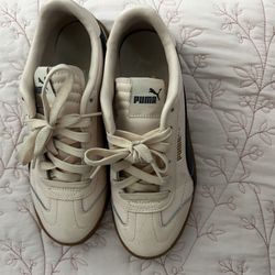 Pumas Size 7