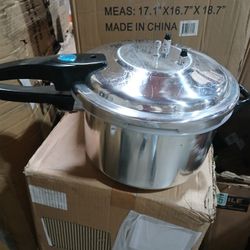 Pressure Cooker 6QT. Aluminium
