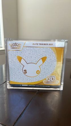 Pokémon TCG 30th Celebration Elite Trainer Box