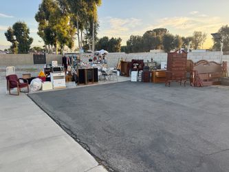 YARD SALE- GREAT DEALS! Everything MUST GO