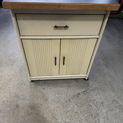 Cabinet Perfect For Garage Or Shed Storage