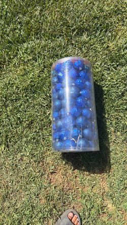 101 piece blue shatter-resistant ornaments