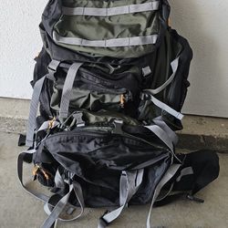 Jansport Alaska 115 Large Hiking Backpack Waist Strap And Frame 
