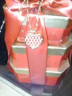 Gold heart