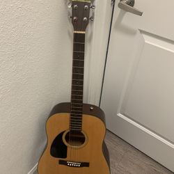 Fenders Acoustic Guitar 