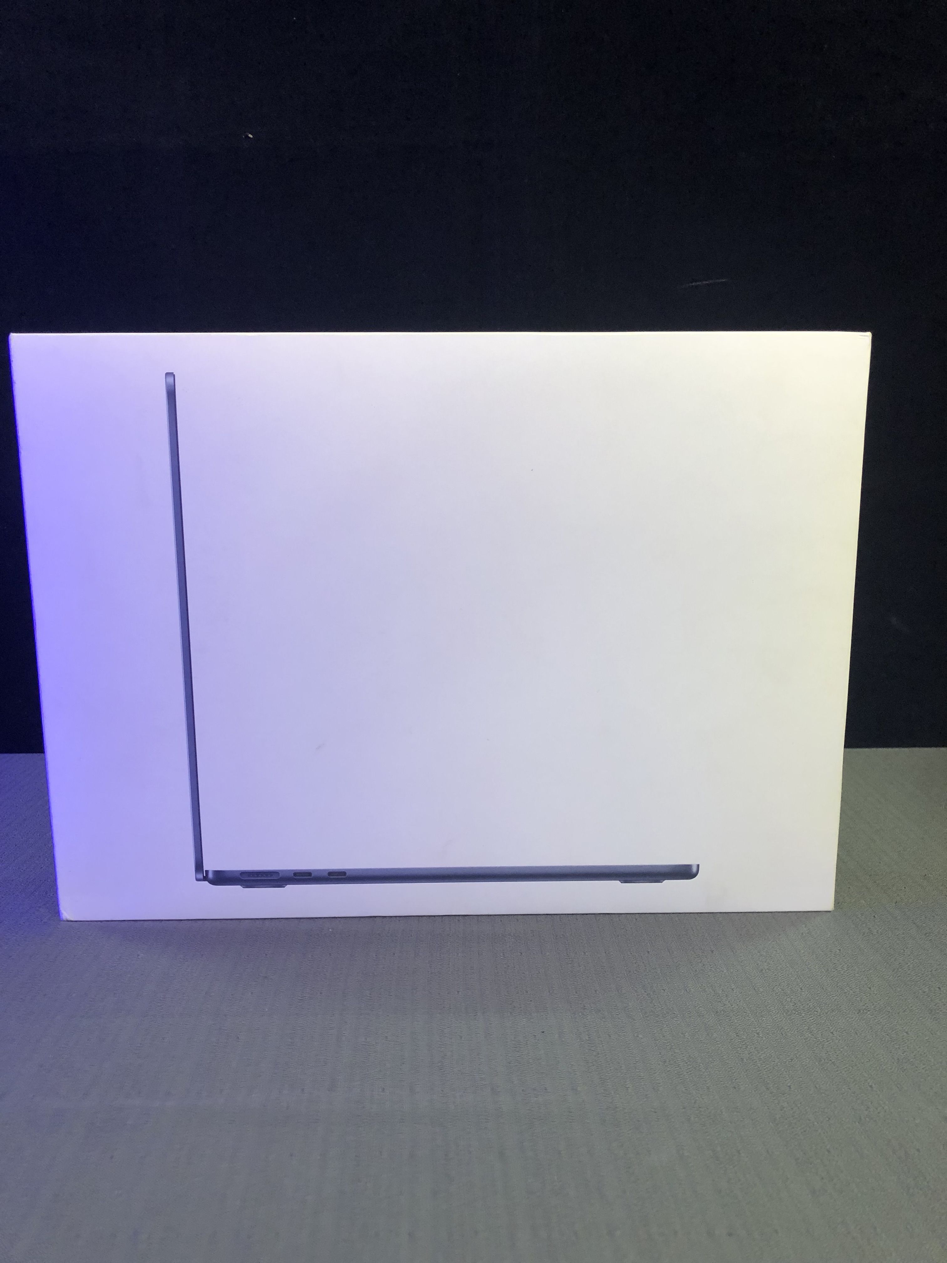 Apple 13" MacBook Air / M3 / 24GB / 512SSD /Silver
