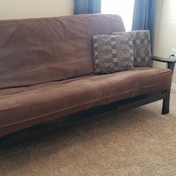 Solid wood Couch / Bed (full size) Futon w/matching throw pillows