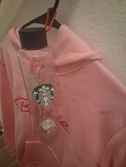 Hoodie/Starbucks water bottle