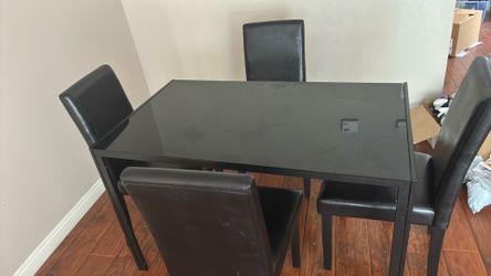 Dining table with 4 chairs