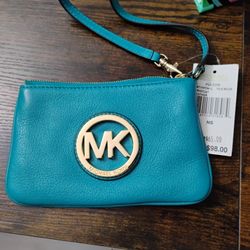 Michael Kors Clutch 