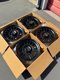 Brand New 18x9 KMC KM452 Impact Forged Monoblock Wheels For 8x165 HD Trucks 0 Offset