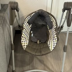 GRACO BABY SWING