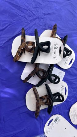 Kit•sch hair clips