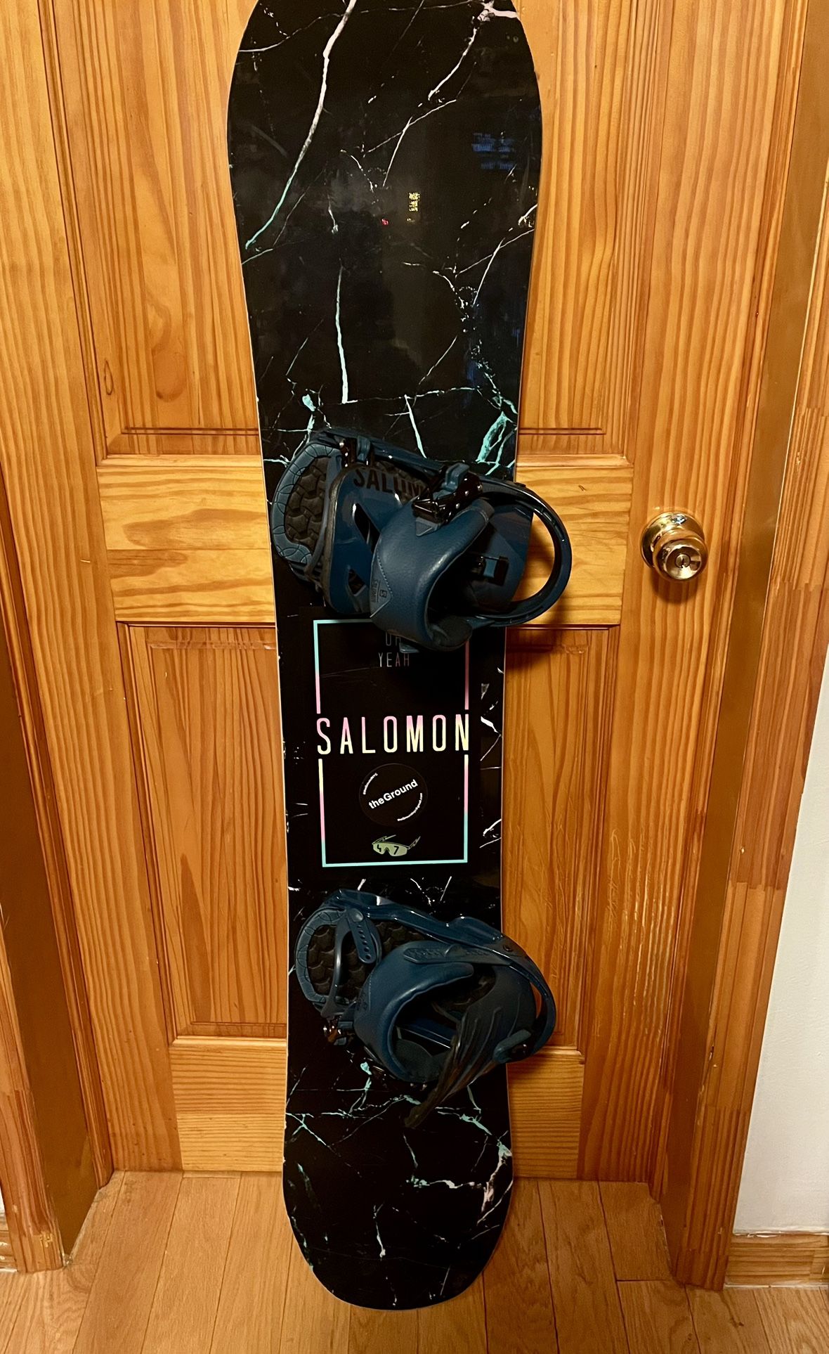 Salomon Oh Yea! Snowboard 146cm w/ bindings 