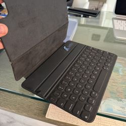 Apple iPad Keyboard