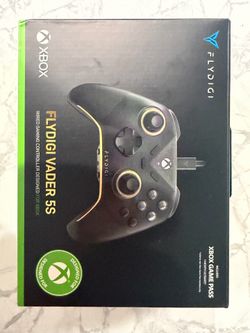 FLYDIGI VADER S5 Controller Xbox/PC