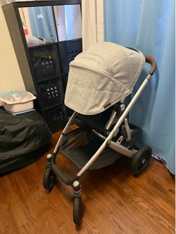 Uppababy stroller with matching bassinet visit v2