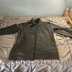 Men’s Athletic Zip Up Jacket From YAAMAVA Resort And Casino - Large NWT 