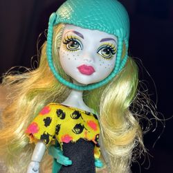 Monster High Skulltimate Roller Maze Lagoona Blue 2012 Doll