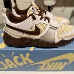 Nike Zoom Field Jaxx (Travis Scott)