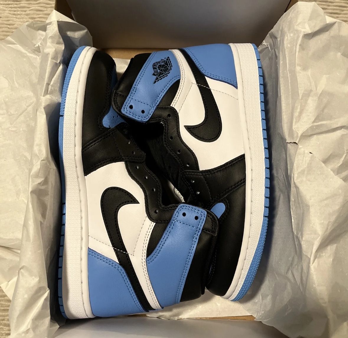 Jordan 1 UNC