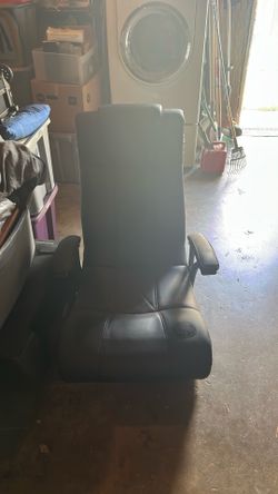 Gaming chair