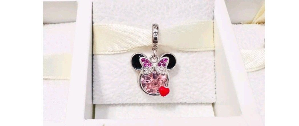 Minnie Mouse Sterling Silver 18in Christmas Gift