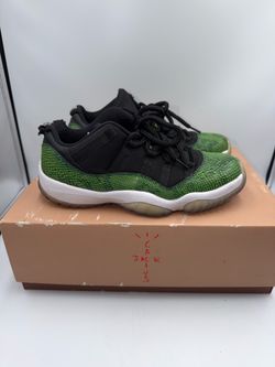 🔥 Jordan 11 Retro Low “Green Snakeskin”  📏 Size 8.5 Men’s