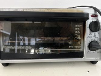 Black and Decker toaster oven