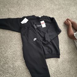 Brand New Kids Nike Set 