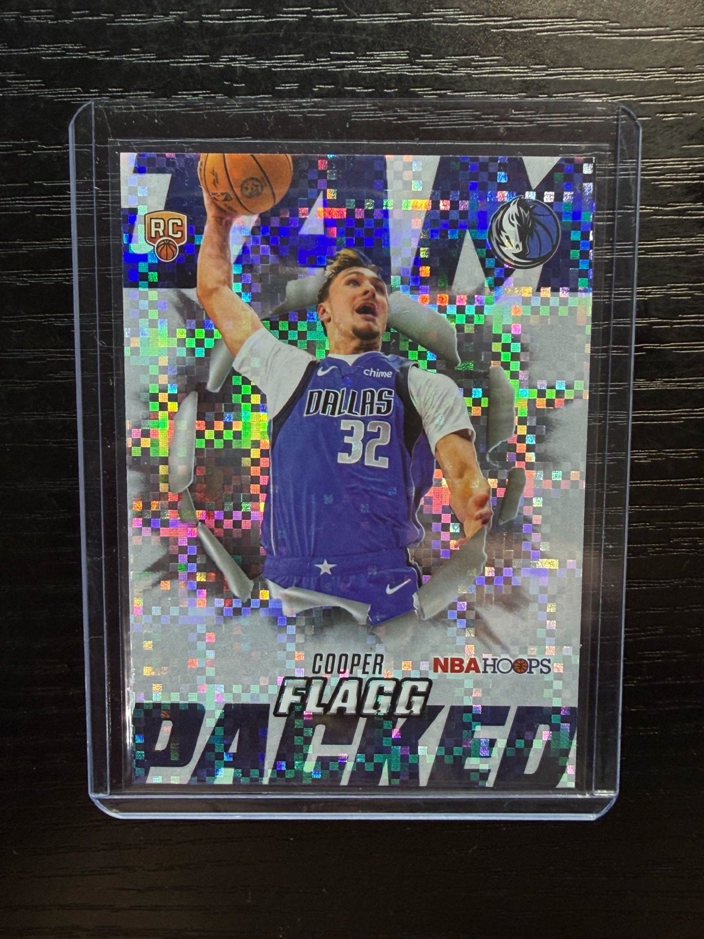 2025-26 NBA Topps Hoops Cooper Flagg Rookie Insert Light Burst Jam Packed JP-11