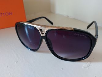 Louis Vuitton Evidence Gold Designer Sunglasses