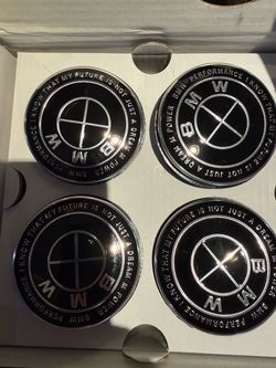 68mm BMW all Black floating center caps never used