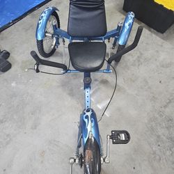 Mobo Tritan