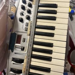 Music Key Board 