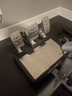 Thrustmaster T-LCM Pedals