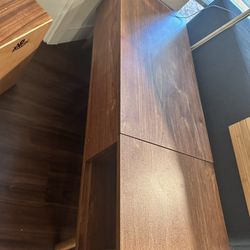 Lift Up Wooded Coffee Table