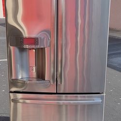 G.E. PROFILE Bottom Freezer/French Door Fridge😃🎁Scratch n Dent💯Must See❤️50% OFFJessups🏃🏼‍♀️OBO
