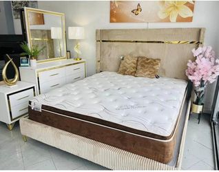 Bed for Sale, On Sale Until Sunday