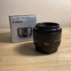 FOR REPAIR OR PARTS - Canon EF 50mm f/1.8 II Camera Lens 