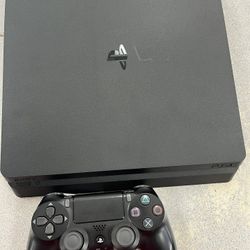 PS4  Slim 500 Gb 1 Left 