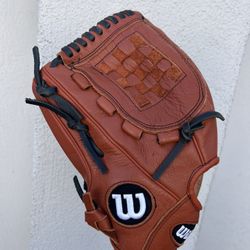 Wilson 12” A550 Series Baseball Glove Left Hand Throw