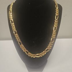 18kt Figaro Chain