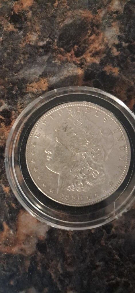 1886 Morgan Dollar - NO MINT MARK